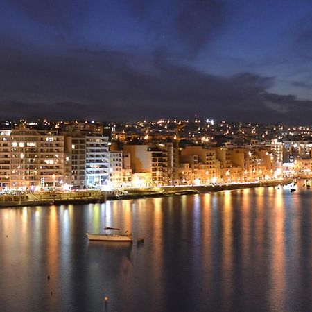 Stylish 2Br Apartment In Central St Julians Saint Julian's Bagian luar foto